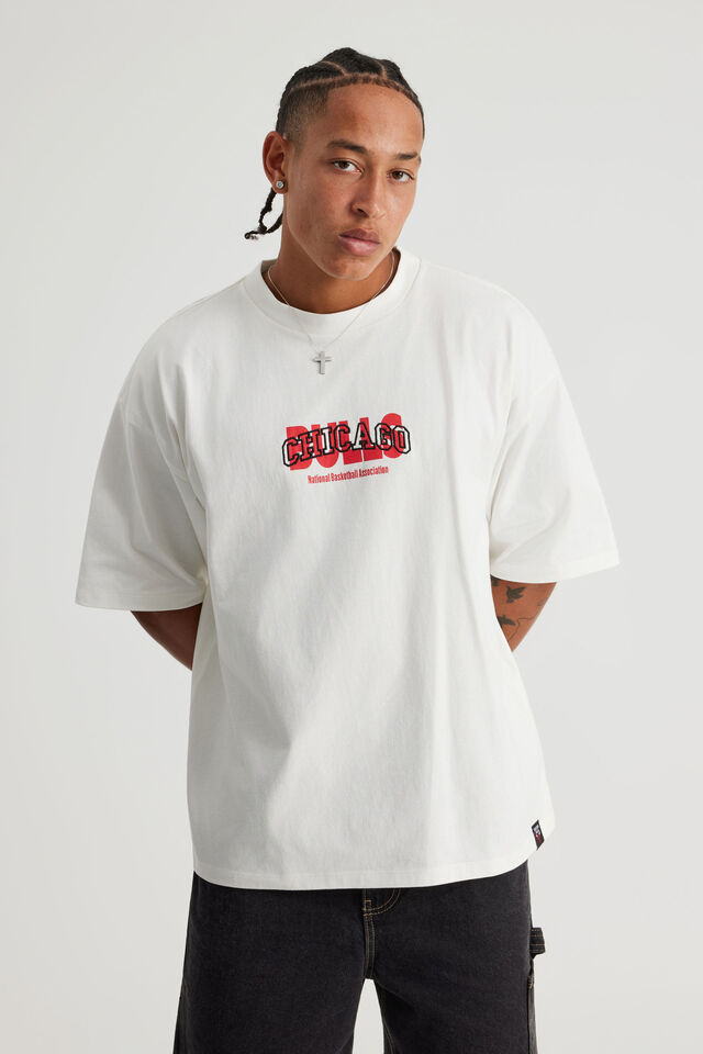 Box Fit Nba T Shirt, LCN NBA CLOUD/BULLS BOLD LAYERED