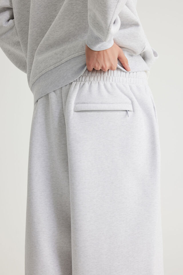 Authentics Premium Baggy Trackpant, SILVER MARLE