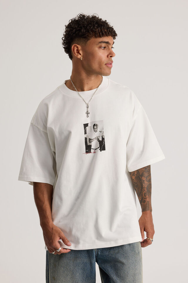 Heavy Weight Music Merch T Shirt, LCN BRA TUPAC CLOUD/SIGNATURE PHOTO