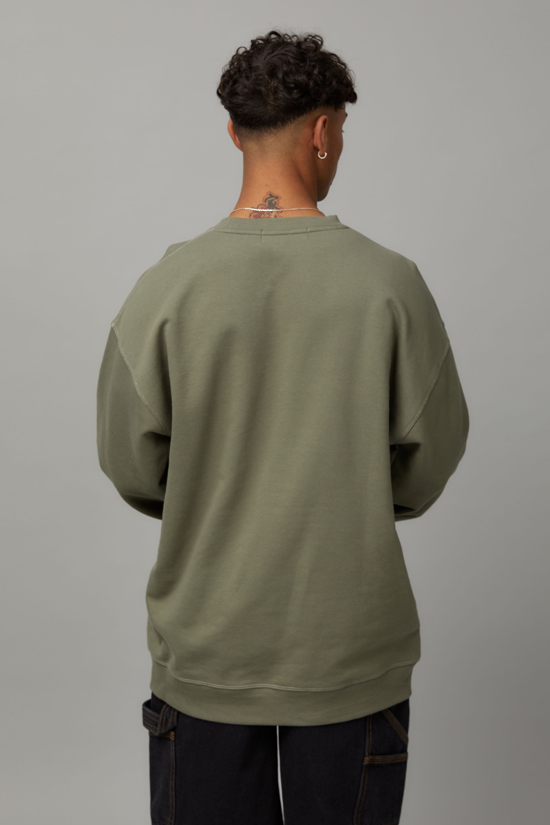 Factorie oversized hotsell crew neck sweater