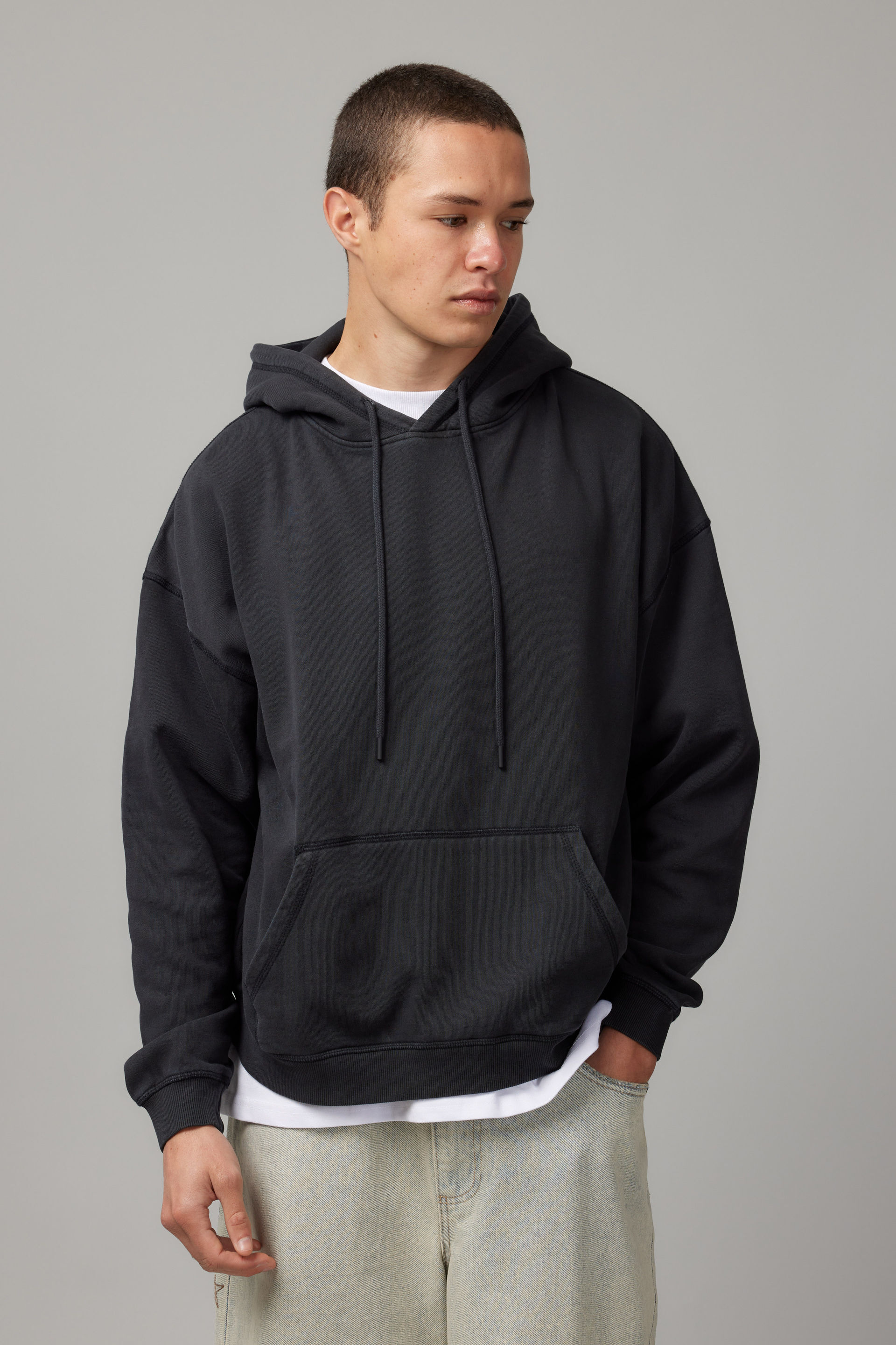 Baggy cropped hoodie online