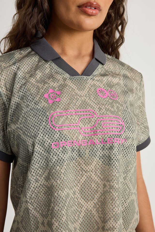 Graphic Mesh Tee, SNAKE SKIN/OPEN GALLERY
