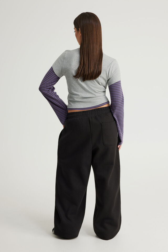 Authentics Baggy Trackpant, BLACK