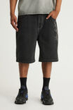 Select Colour: ASHOUT BLACK/GRAPHIC