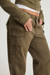 Gwen 3/4 Pants, BURNOUT OLIVE - alternate image 4