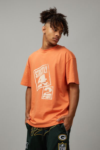 Oversized Music Merch T Shirt, LCN BRA DUSTY ORANGE/TUPAC TEXT