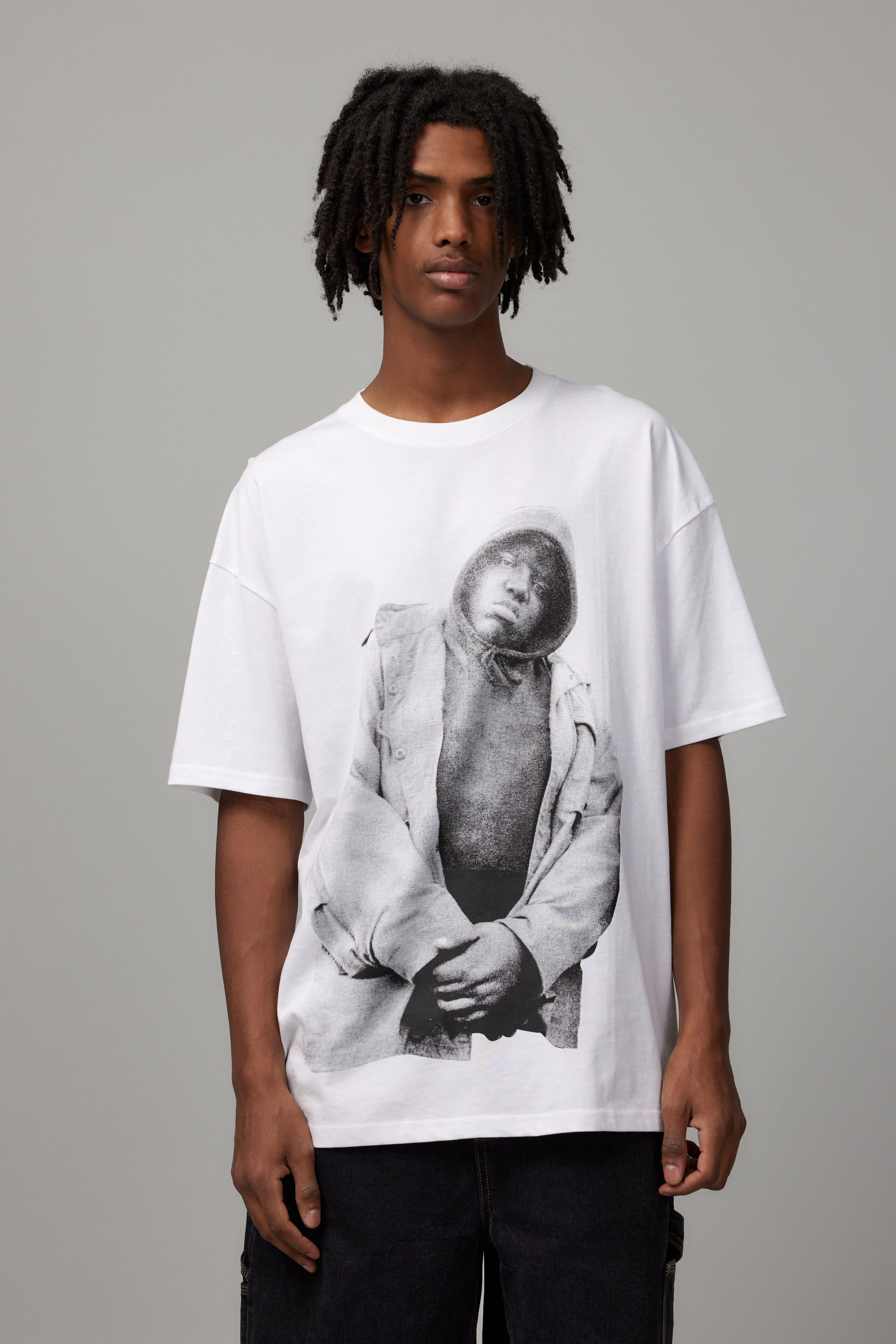 Mens Graphics One stop destination for printed tees