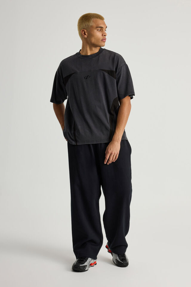 Notion Heavy Weight Box Fit Graphic Tshirt, NTN BLACK ACID/PANELLING