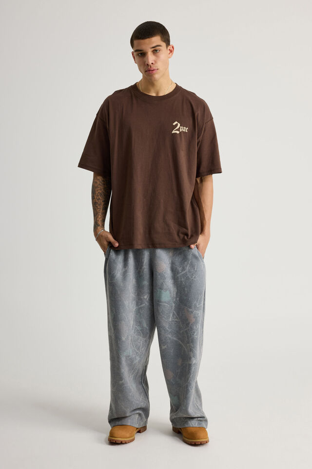 Box Fit Music Merch T Shirt, LCN BRA TUPAC BRACKEN/CREATED EQUALLY