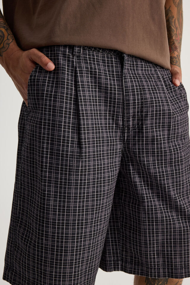 Half Half Pleated Woven Short, BLACK/GREY TONAL CHECK