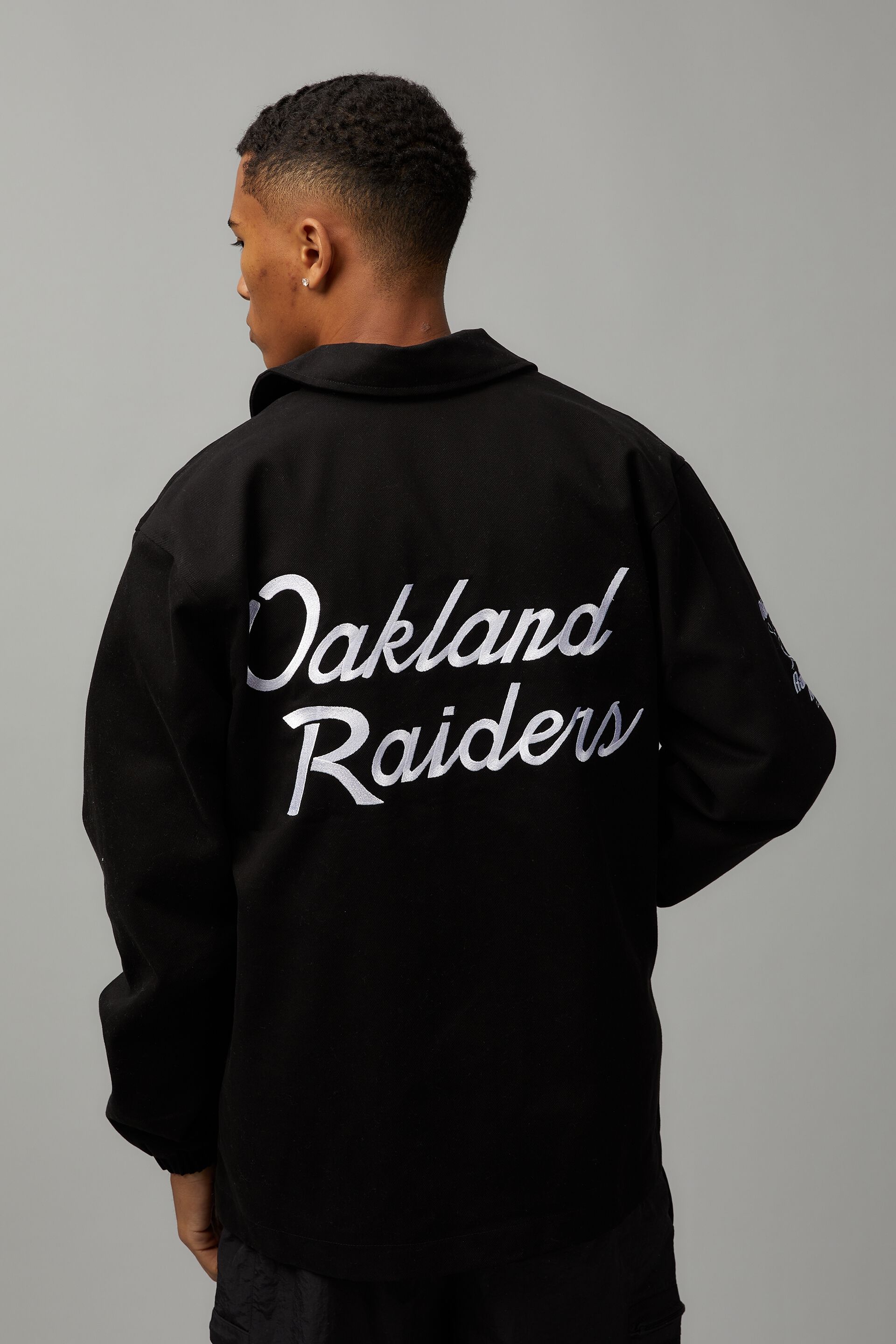 The Ultimate Guide to Oakland Raiders Coach Jacket: Style, History, and Buying Tips