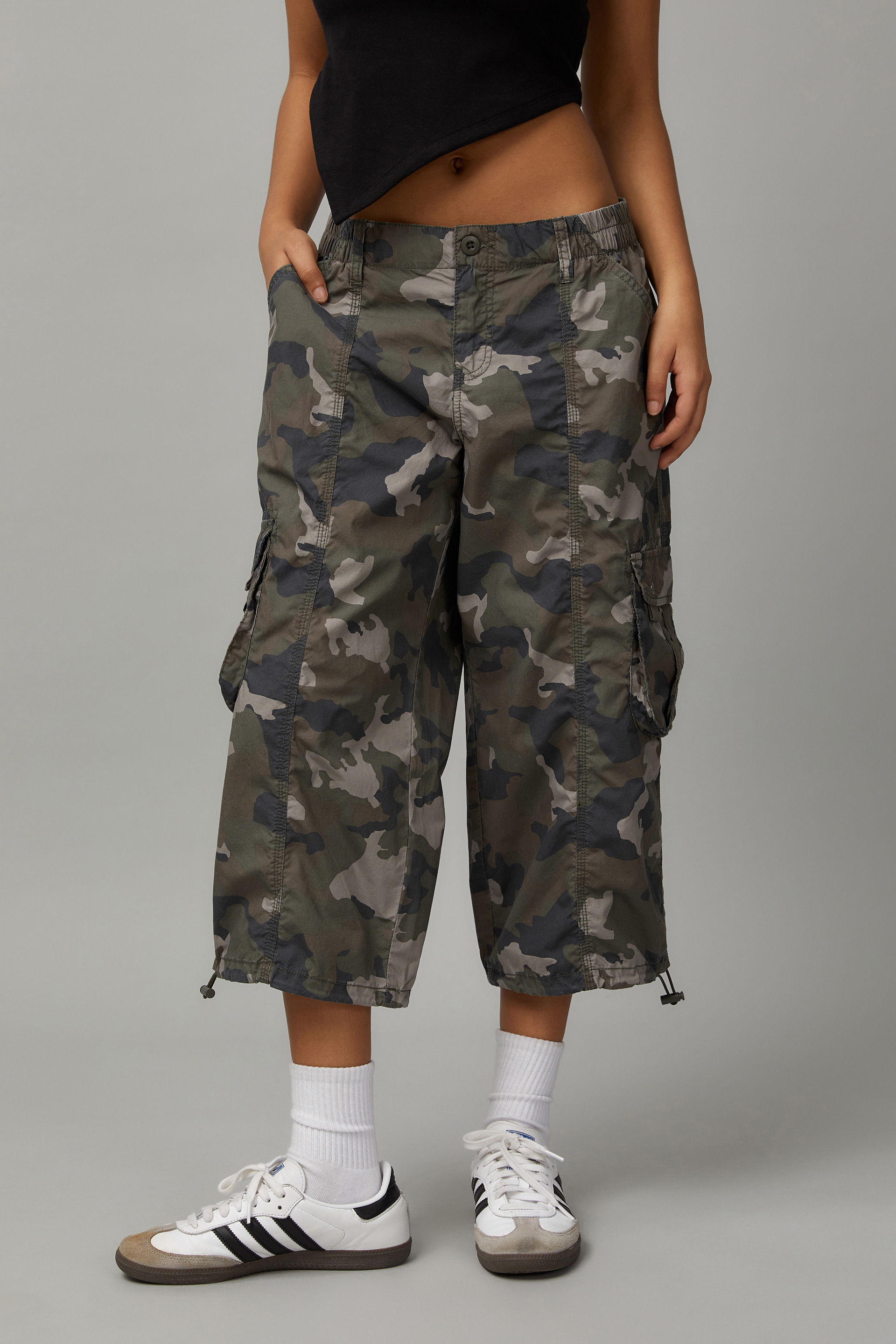 Capri Cargo Pant