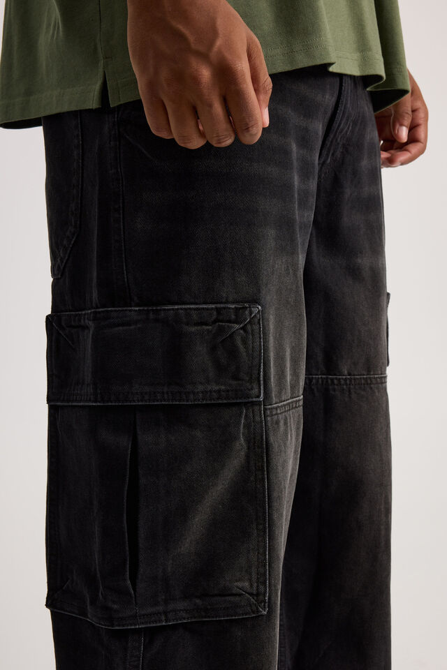 Half Half Ultra Cargo Jean, BLACK ROCK