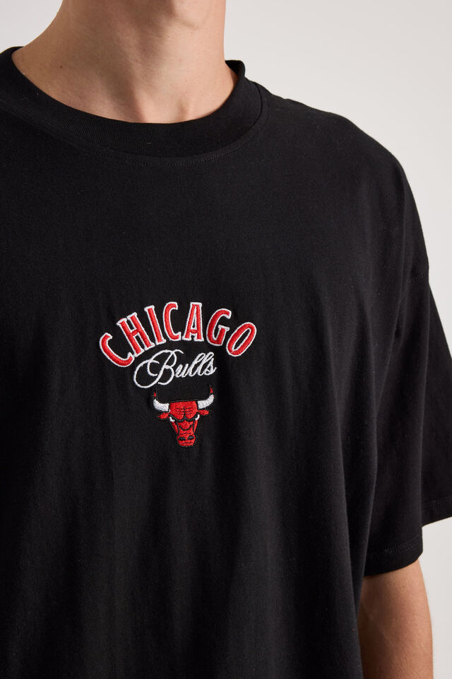 Box Fit Nba T Shirt, LCN NBA BLACK/CHICAGO BULLS CLASSIC SCRIPT