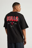 Box Fit Nba T Shirt, LCN NBA BLACK/BULLS BOLD LAYERED - alternate image 3