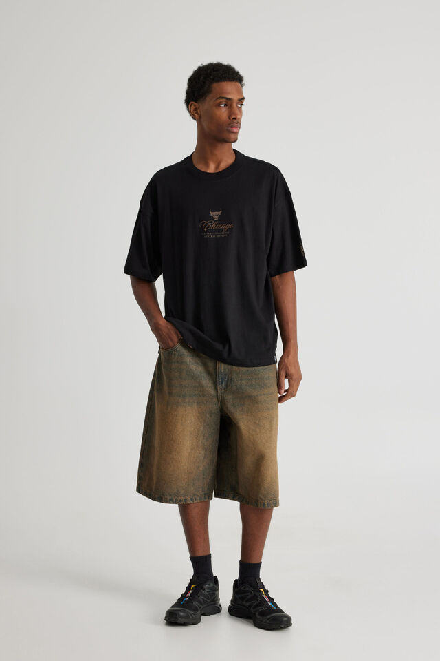 Box Fit Nba T Shirt, LCN NBA BLACK/BULLS NEW CURSIVE