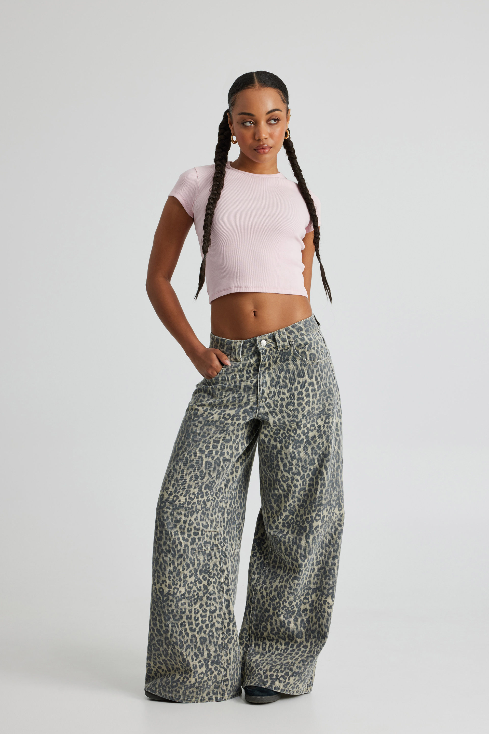 Factorie high waisted shorts hot sale