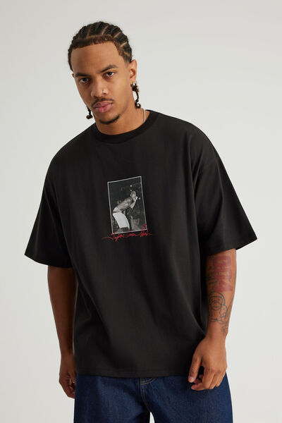 Box Fit Music Merch T Shirt, LCN BRA BLACK/TUPAC SHAKUR SIGNATURE