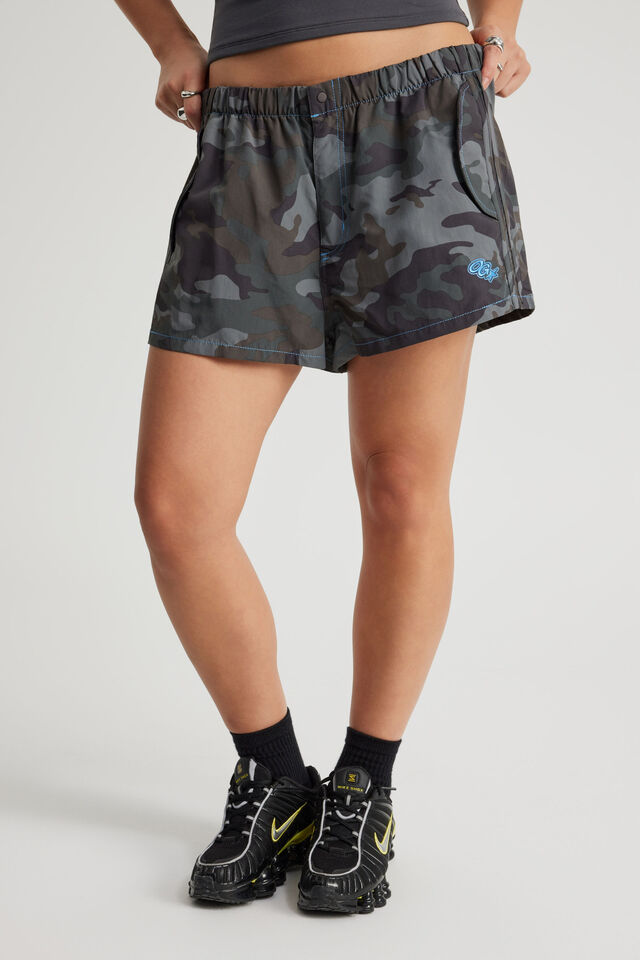 Open Gallery Off Duty Pull On Short, BELUGA CAMO