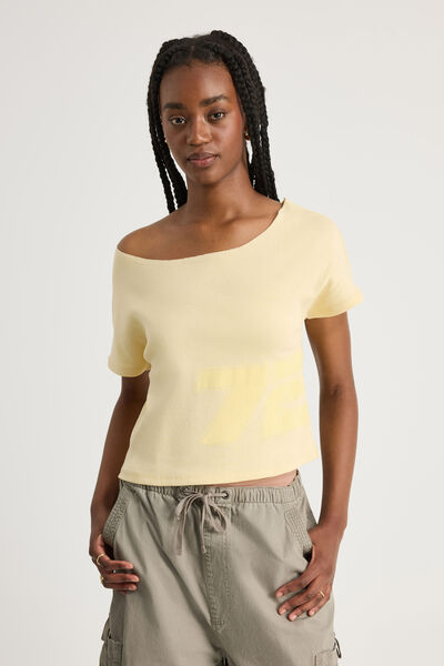 One Shoulder Graphic Tee, DAFFODIL/72