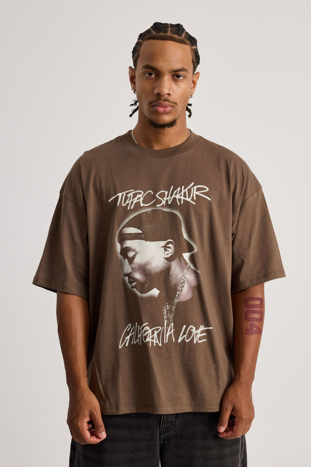 Box Fit Music Merch T Shirt, LCN BRA CEDAR/TUPAC CALI LOVE