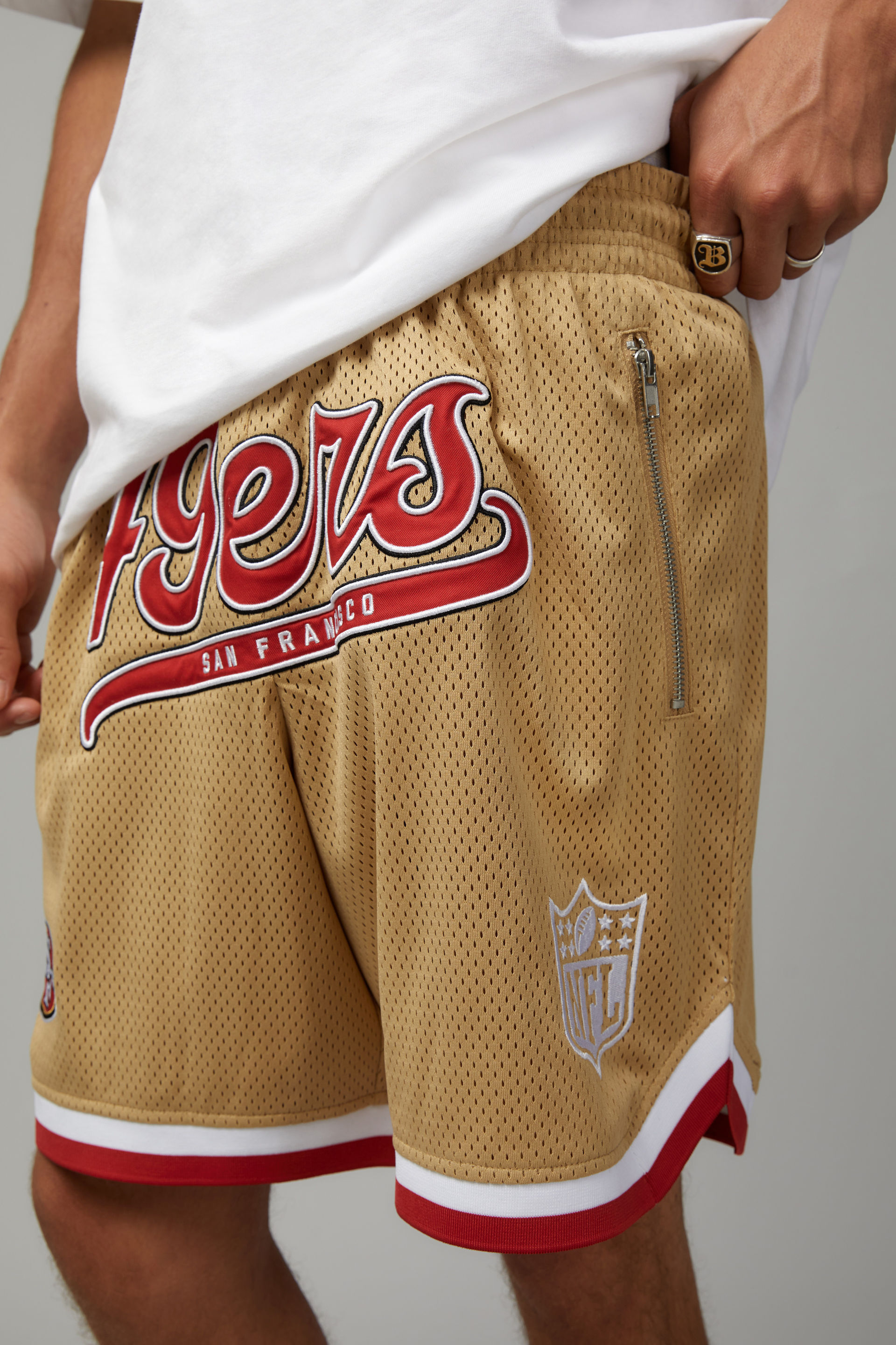 Gold 2025 basketball shorts