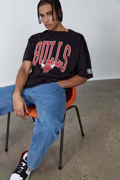 Oversized Nba T Shirt, LCN NBA WASHED BLACK/BULLS CURVED