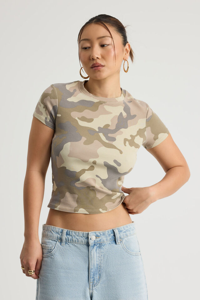Fitted Graphic Tee, SAND CAMO/OG SCRIPT