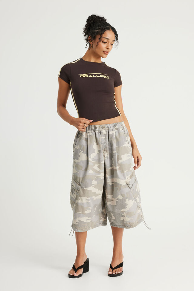Fitted Graphic Tee, CHOC TORTE / SPORTY OG