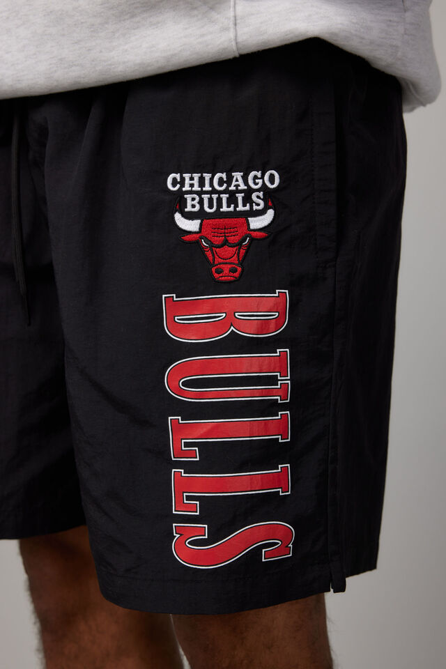 Nba Street Short, LCN NBA BLACK/BULLS SIDE LOGO