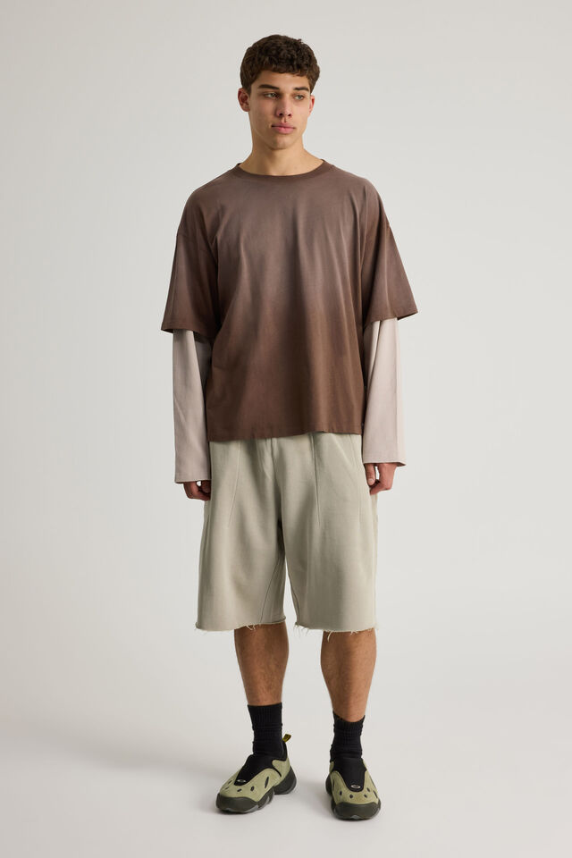 Baggy Track Short, WASHED SUNBLEACHED KHAKI/PLEATED