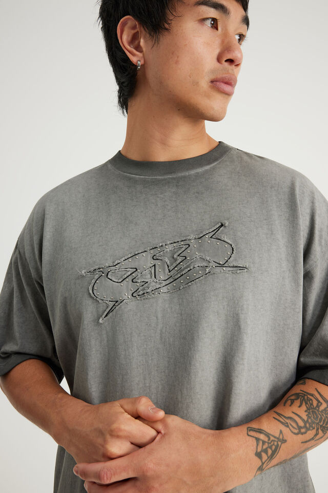 Notion Vintage Graphic Tshirt, NTN WASHED BLACK/STUDDED LOGO