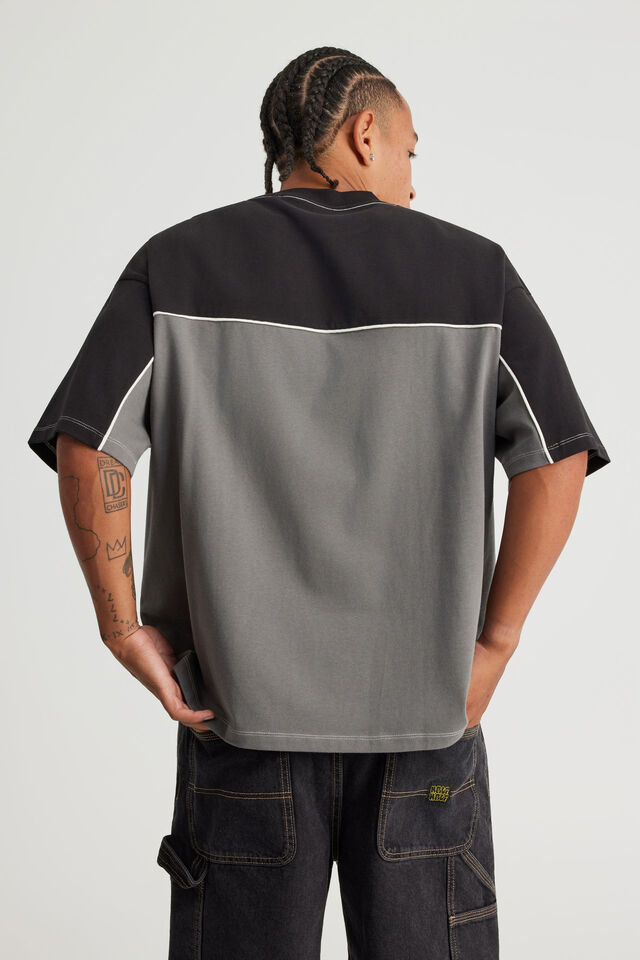 Half Half Box Fit Panelled Graphic Tshirt, HH GREY/BLACK ESCALADE