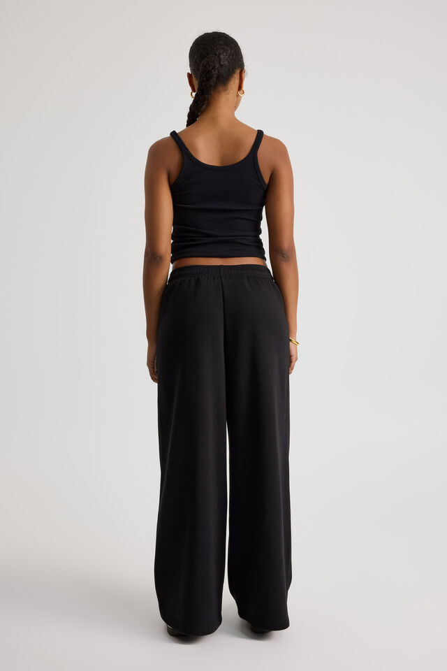 Ultra Baggy Trackpant, BLACK