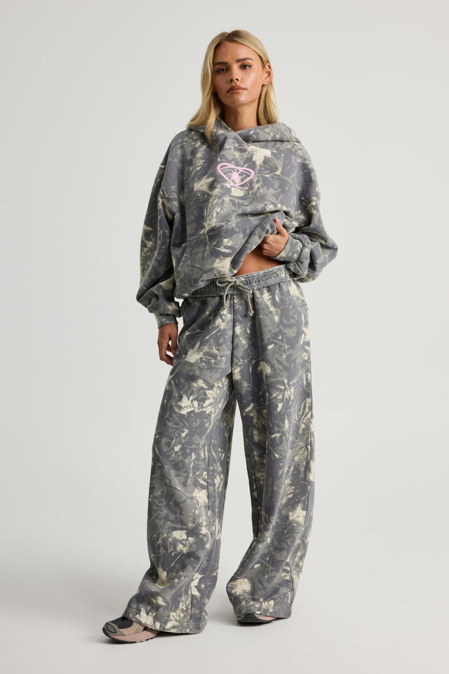 Chloe Hoodie, HUNTER CAMO/AWAKE HEART