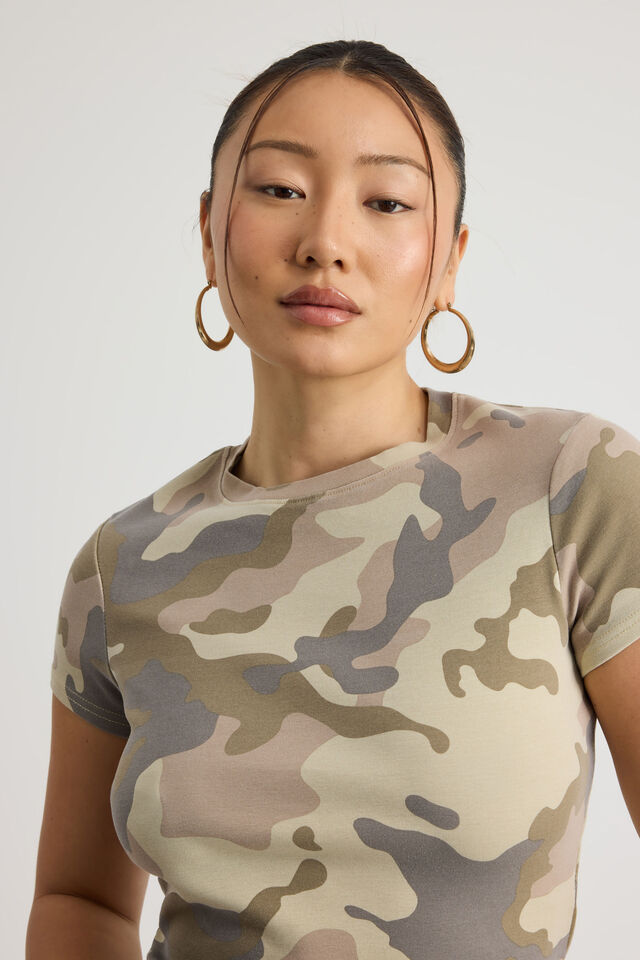 Fitted Graphic Tee, SAND CAMO/OG SCRIPT