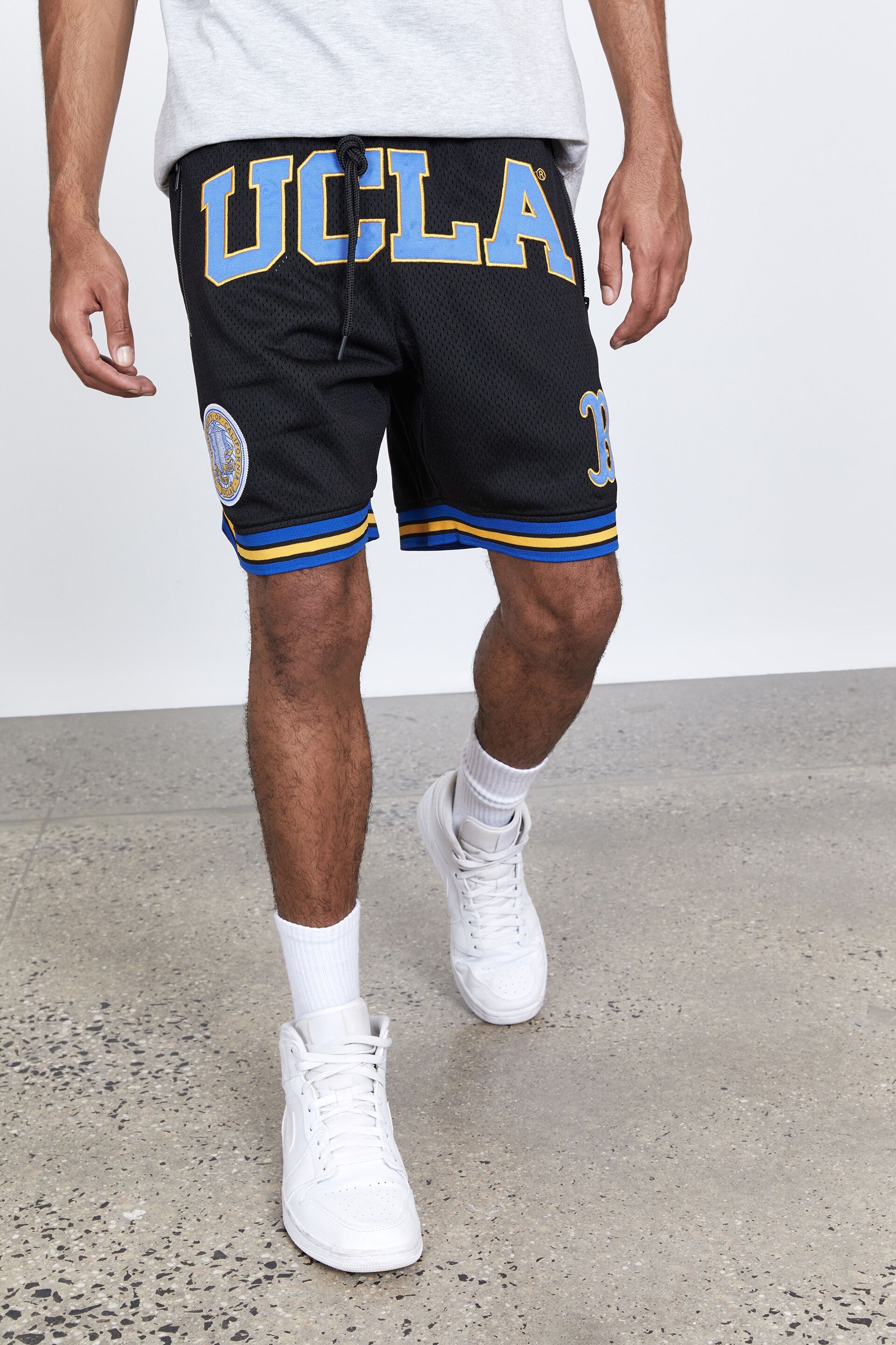 College basketball shorts Clearance