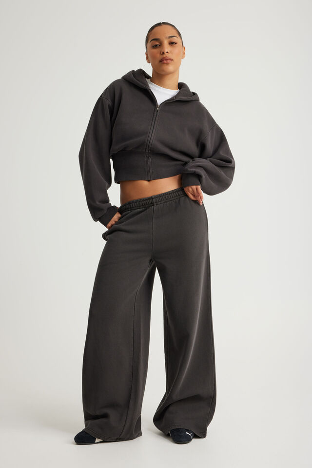 Classic Wide Leg Trackpant, WASHED TRUE BLACK