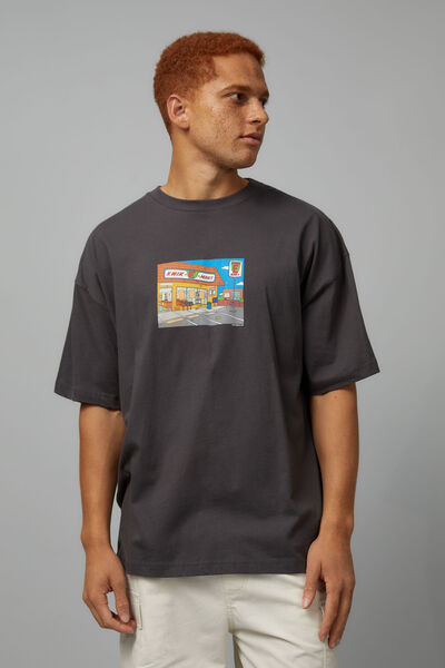 Oversized Simpsons T Shirt, LCN SIM SLATE/KWIK E MART