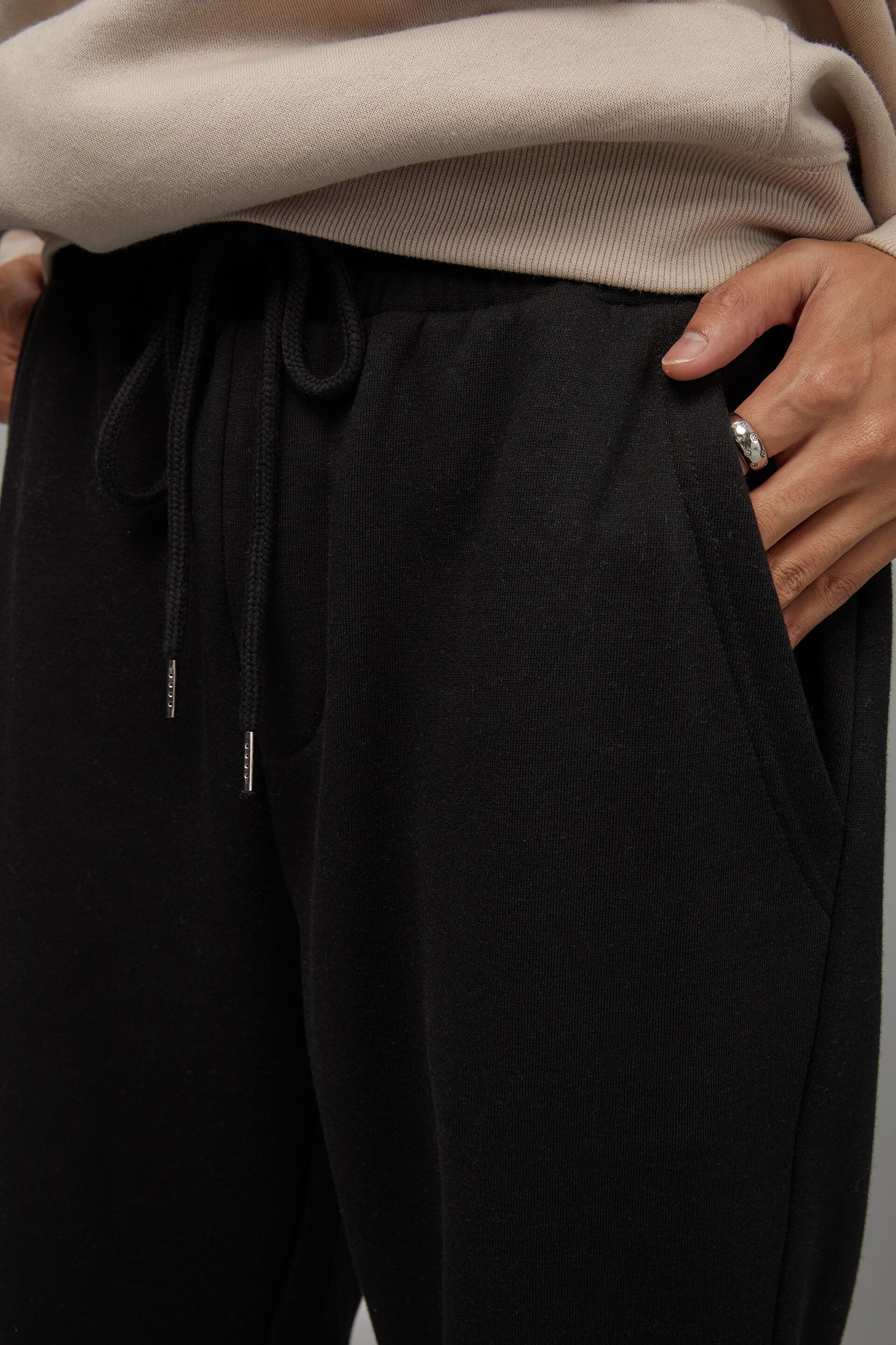 H&m basic joggers on sale