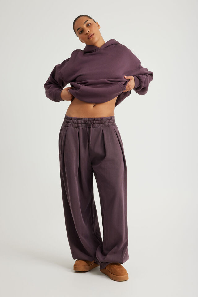 Balloon Pleated Trackpant, WASHED FROZEN BERRY