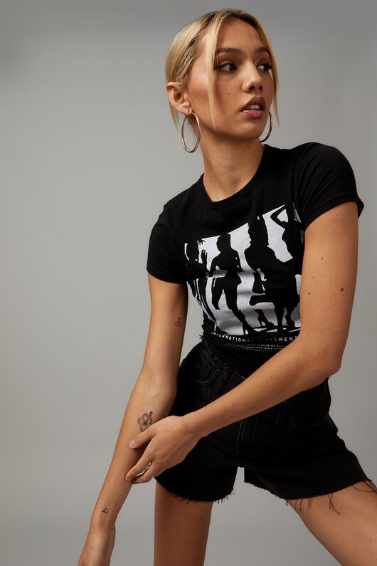 Graphics Tees | Shop our huge range of printed Tees!