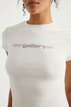 Fitted Graphic Tee, PUMICE / OG LOGO - example image 4