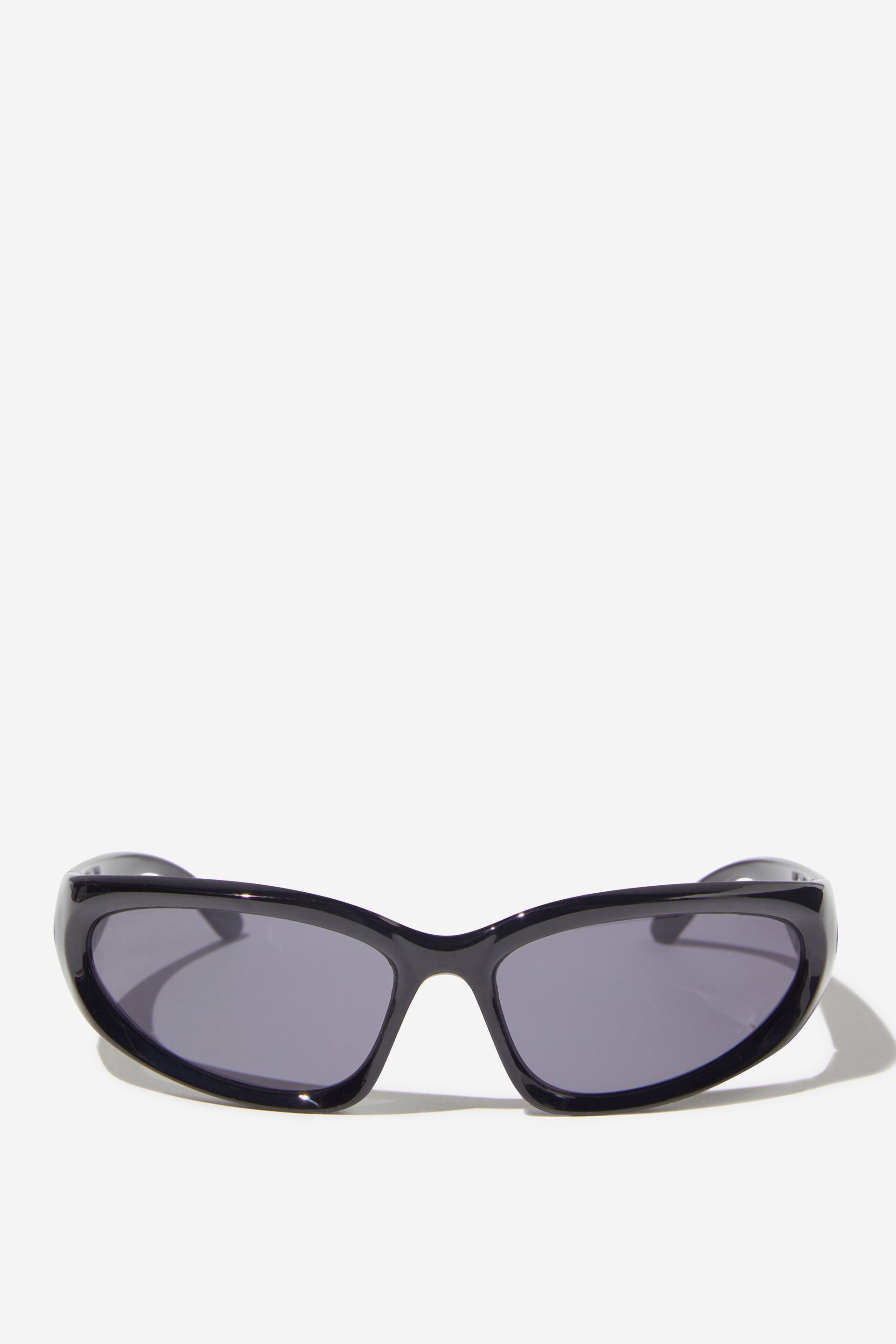 A sunglasses new arrivals