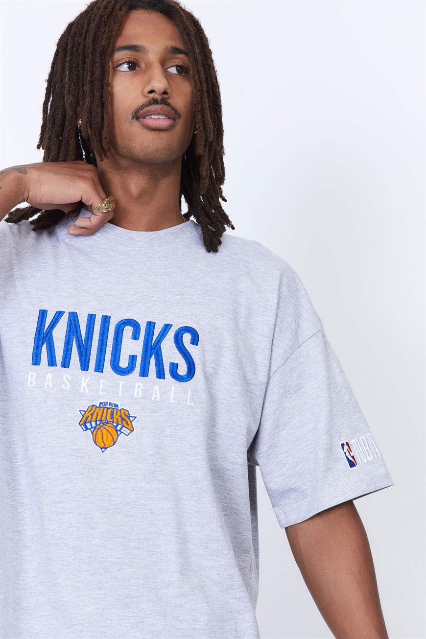 ny knicks t shirt